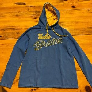 UCLA BRUINS HOODIE 🔥